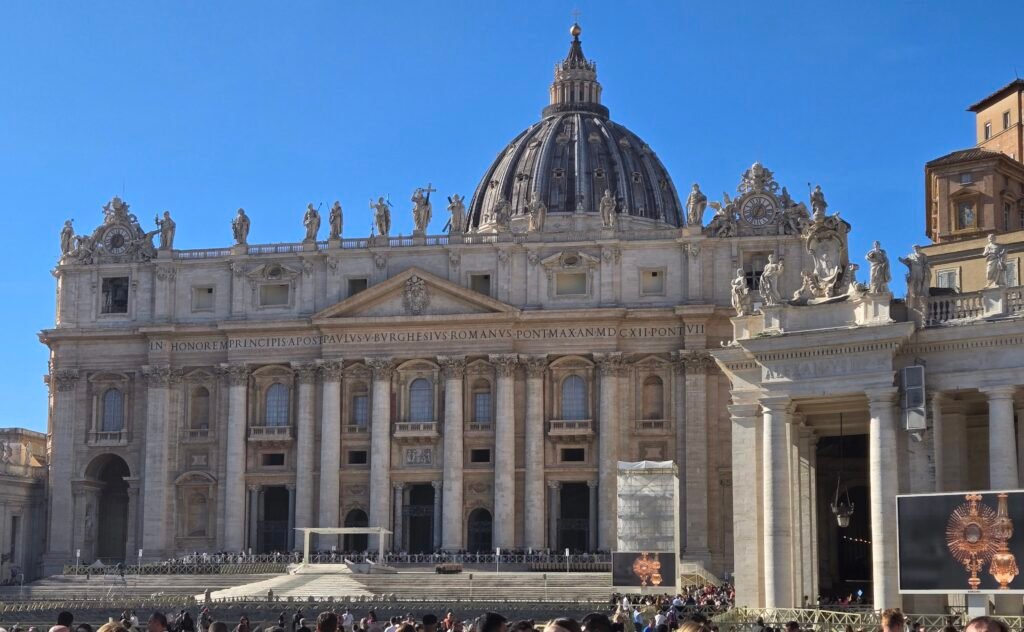 vegans at st peter's bascilla in rome