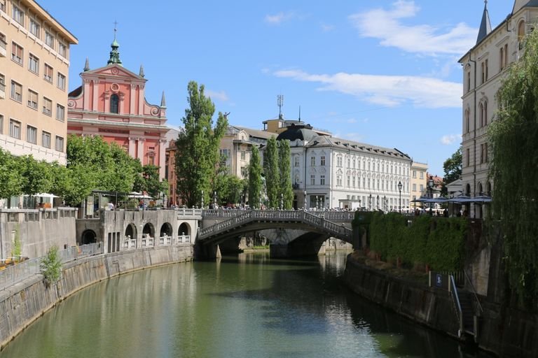 vegan-friendly riverside café in Ljubljana, Slovenia